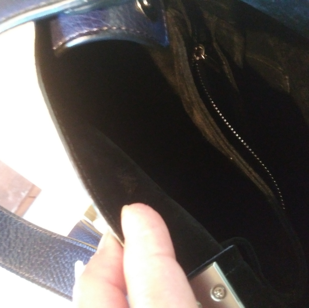 Sam Edelman Navy Bucket Bag Purse - Picture 2 of 5